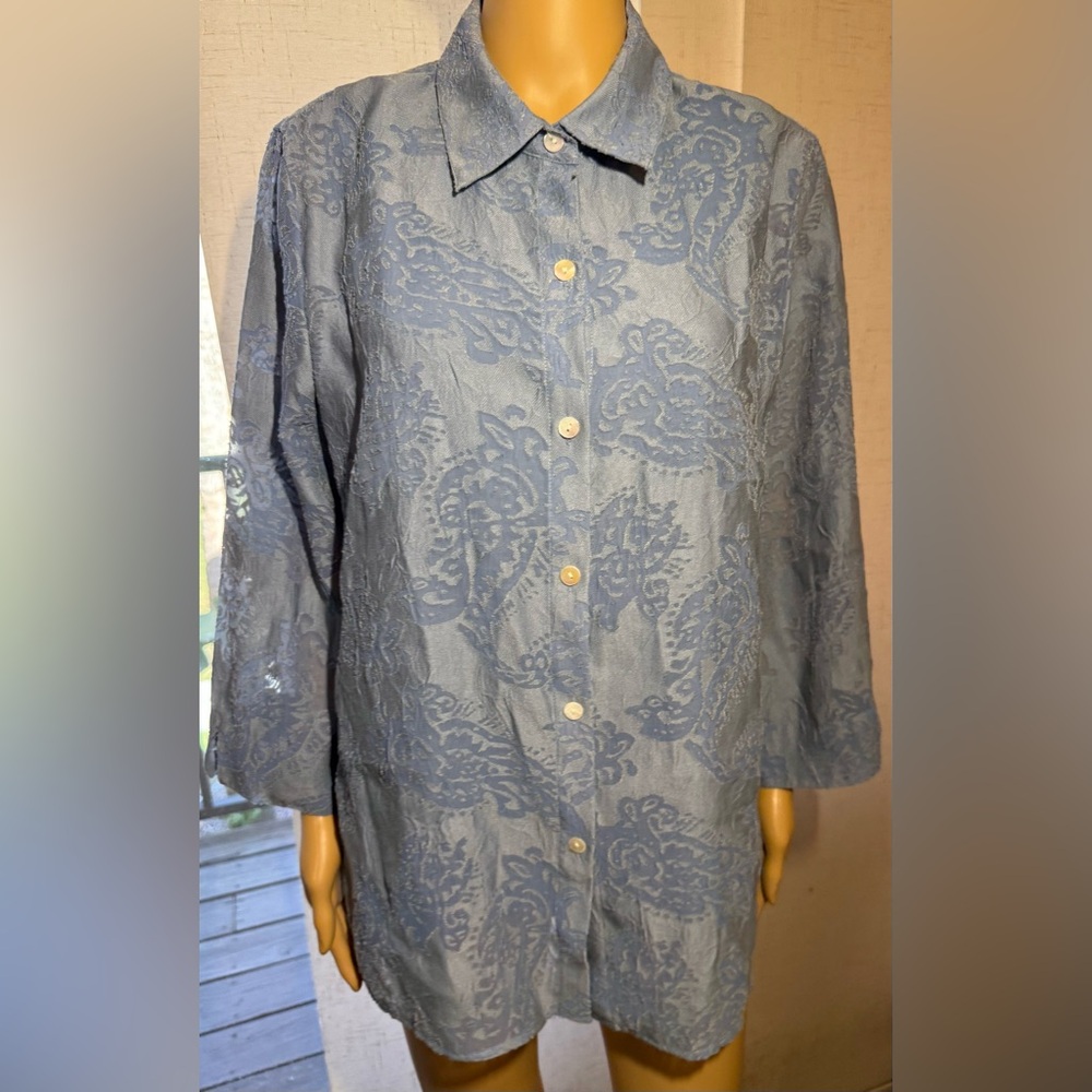 Alfred Dunner button down blouse with attached cami. Sz.14